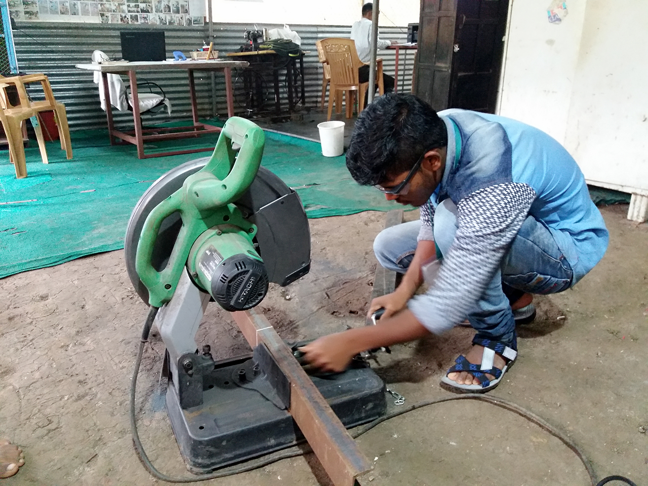 Metal cutting workshop